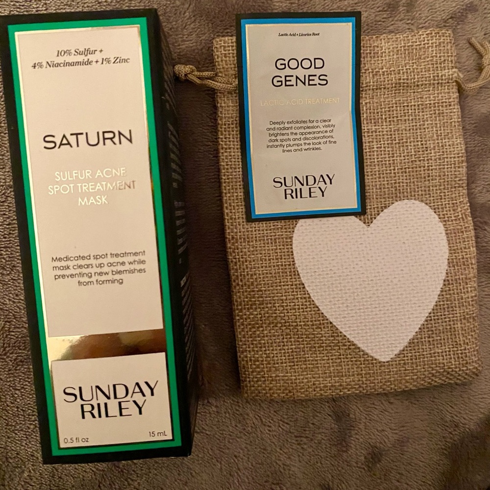 Sunday Riley “Saturn” acne spot treatment mask✨